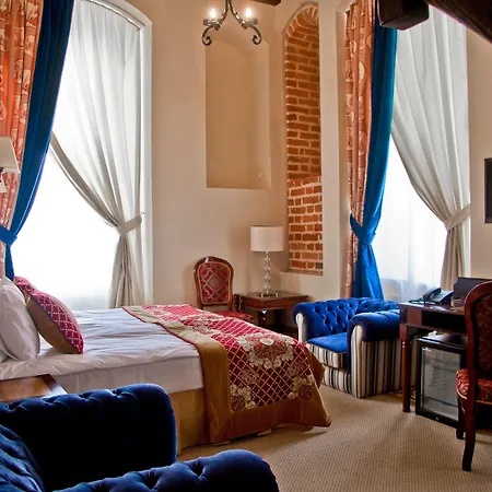 Hotel St. Bruno 4*
