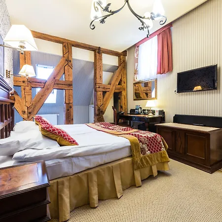 St. Bruno 4*