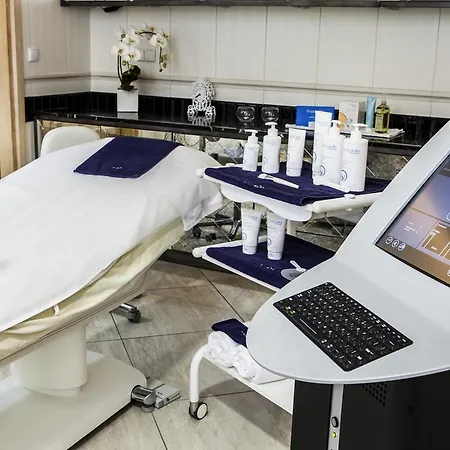 Отель St. Bruno 4*